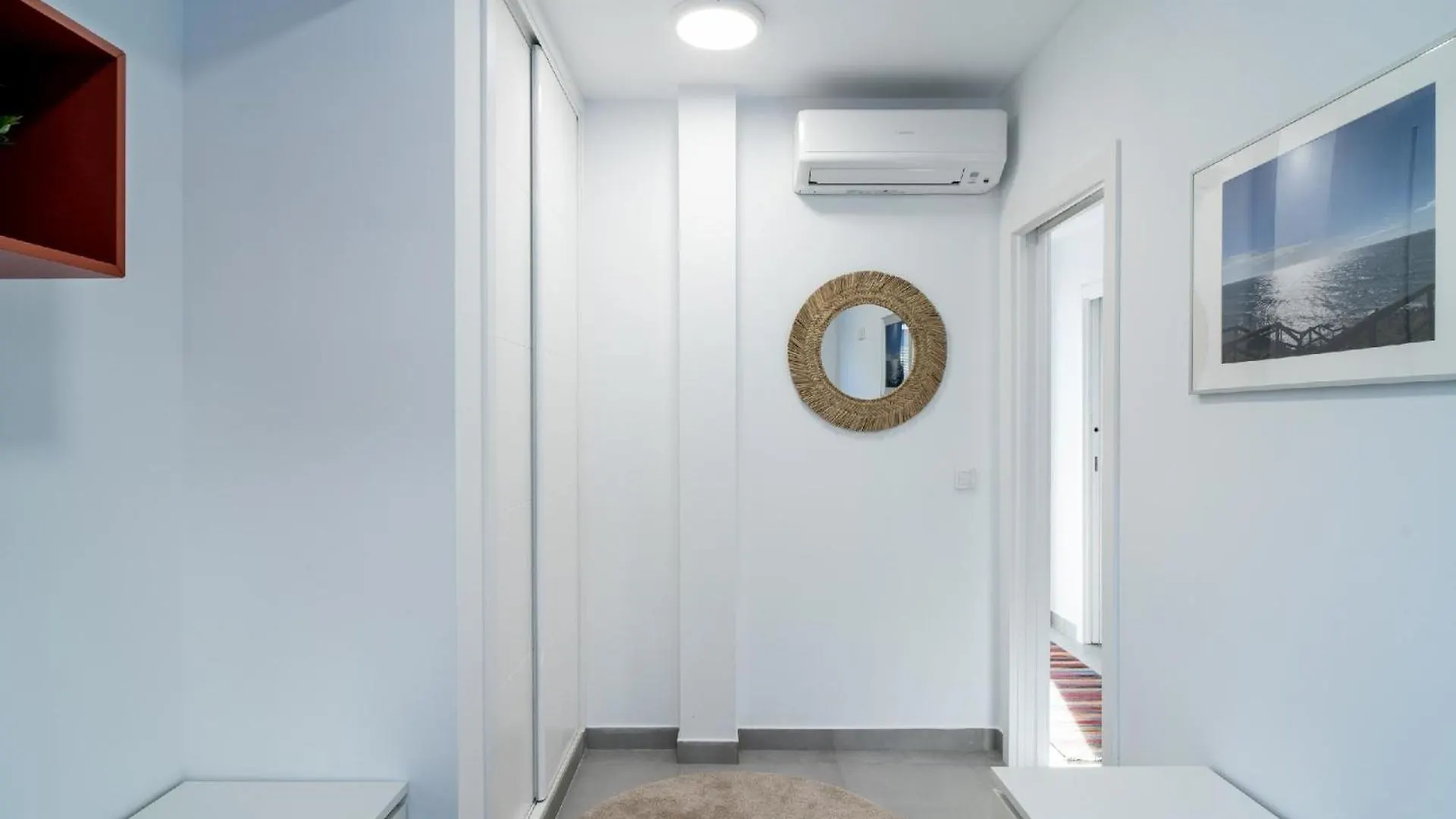 Apartment Ferienwohnung Fuer 6 Personen Ca 120 Qm In Nerja, Andalusien Costa Del Sol
